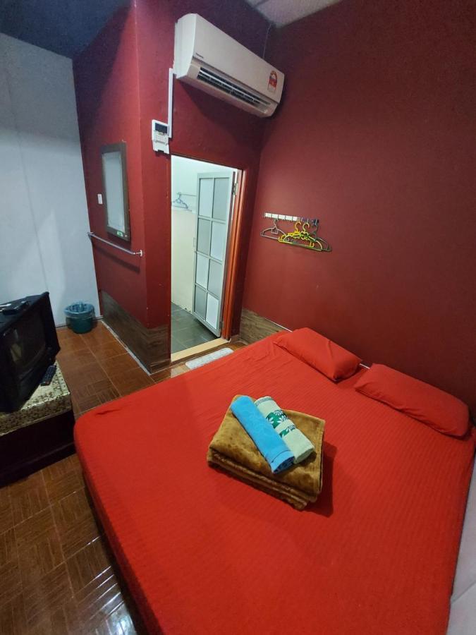 Nabil Nabila Motel Kuah Bagian luar foto