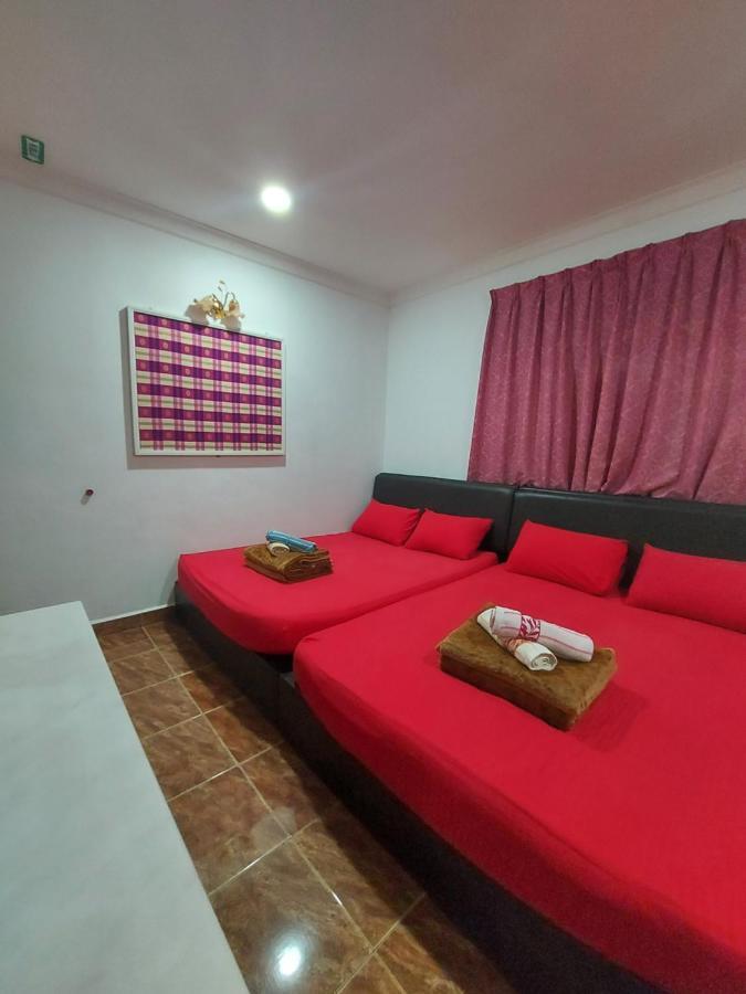 Nabil Nabila Motel Kuah Bagian luar foto